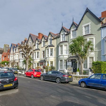 Welsh Cosy Apartments Llandudno Esterno foto